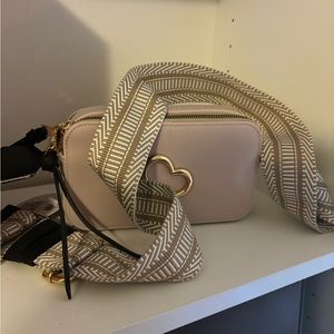 Tan crossbody purse